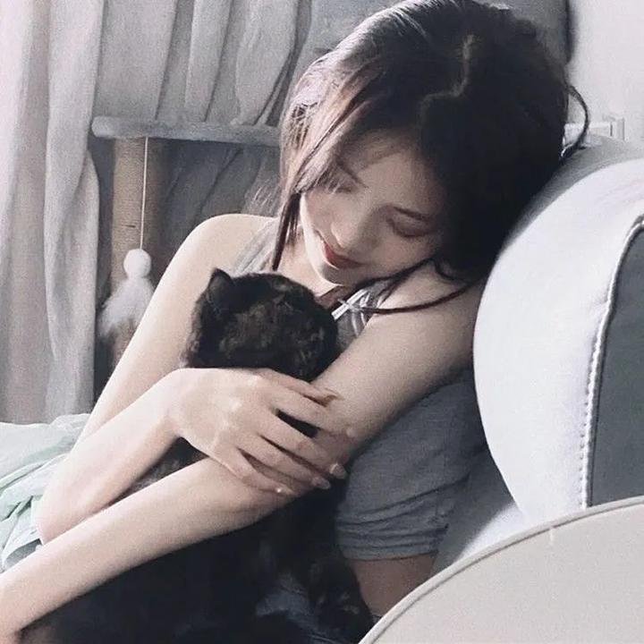 汤摇庄的幽奈同学 封面